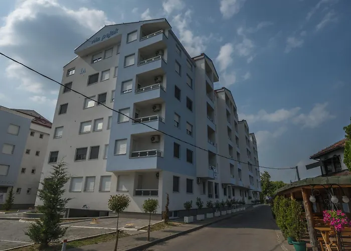 Tri Kralja 2 * Banja Koviljača