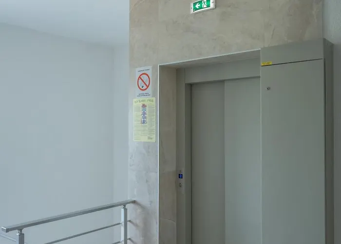 Tri Kralja 2 דירה *